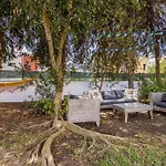 Superb Carvoeiro Alegria Do Sul 7 Bedrooms Pool & Sun Terrace Villa Porches (Algarve)