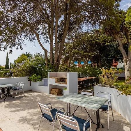 Superb Carvoeiro Alegria Do Sul 7 Bedrooms Perfect For Larger Groups Porches (Algarve)