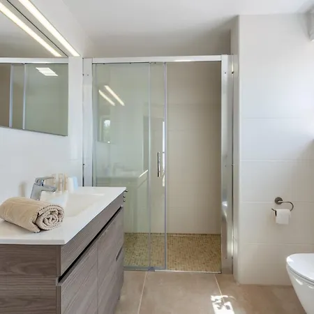 Superb Carvoeiro Alegria Do Sul 7 Bedrooms Pool & Sun Terrace * Porches (Algarve)